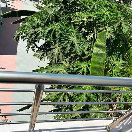 Sea Breeze Hotel マスティハリ エクステリア 写真